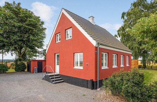 Listed House | 2 bedroom gorgeous home in Svaneke