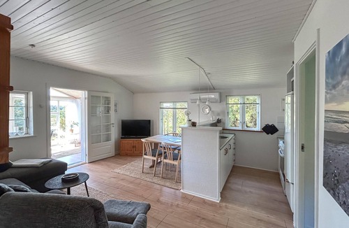 Fjand Badeby House | 2 bedroom gorgeous home in Ulfborg