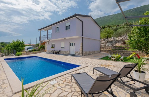 Vrgorac House | 2 bedroom gorgeous home in Umcani
