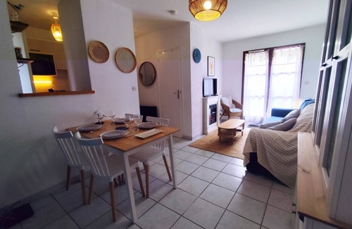 Fort-Mahon-Plage Apartment | 2-bedroom ground floor apartment between sea and golf course