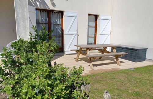 Fort-Mahon-Plage Apartment | 2-bedroom ground floor apartment between sea and golf course