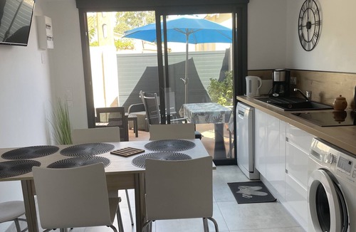 Le Grand Large House | 2-bedroom house 200m from the beach