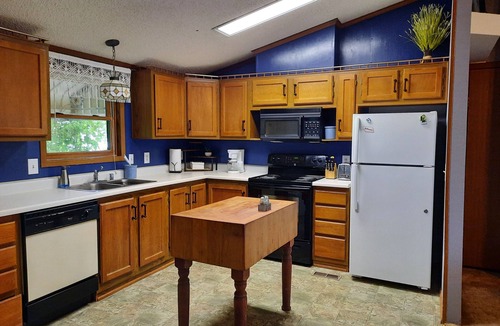 Kimball House | 2-bedroom home in quiet neighborhood