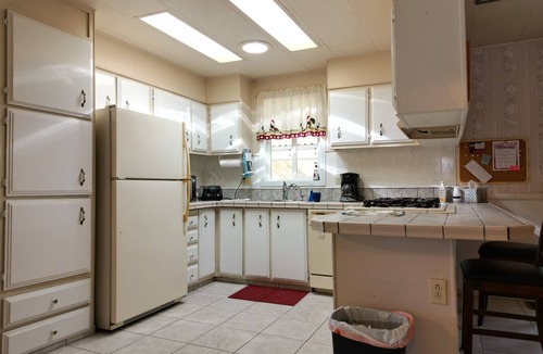 Thousand Palms House | 2 Bedroom Home on Golf Course.