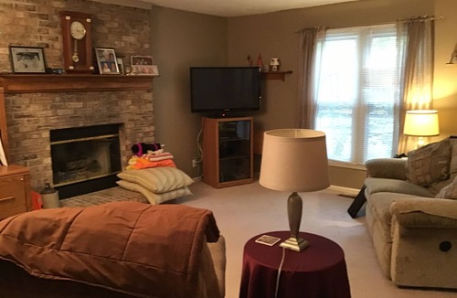Fishers House | 2 Bedroom home with fenced yard.