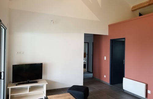 Galan House | 2-bedroom house facing the Pyrenees