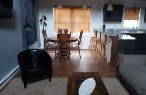 Kingston House | 2-bedroom house in beautiful Rosendale NY with access to 100s of acres of woods