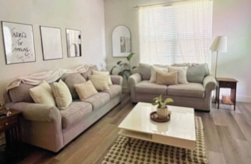 New Iberia House | 2-bedroom house in quaint New Iberia with cool AC