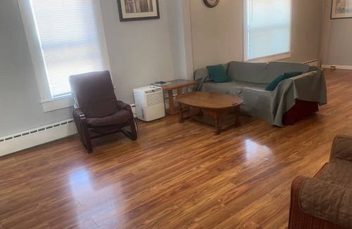 Springfield House | 2-bedroom house in Springfield