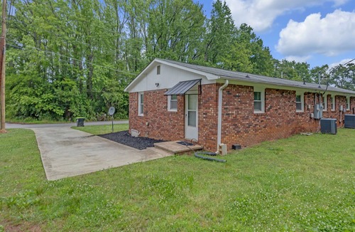 Arcadia House | 2-bedroom house - Safe & Quiet