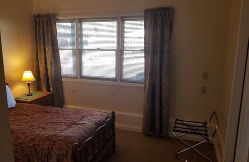 Lake George Condo | 2 Bedroom Junior Suite