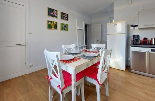 Nanteuil-en-Vallee House | 2 bedroom lake front home in Nanteuil-en-Vallée