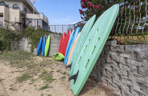 Ridgedale House | 2 Bedroom Lake View Villa - Unit 209