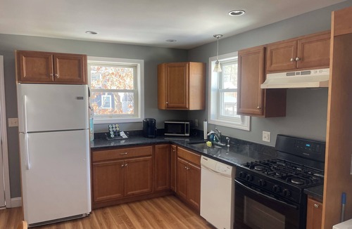 Windham House | 2-bedroom lakeside retreat in beautiful Windham