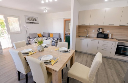 Lisane Ostrovicke House | 2 bedroom lovely home in Lisane Ostrovicke