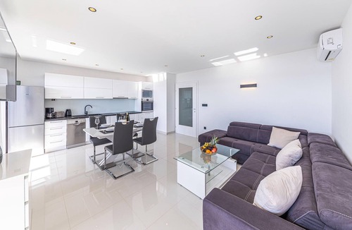 Seget Donji Apartment | 2 bedroom lovely apartment in Seget Donji