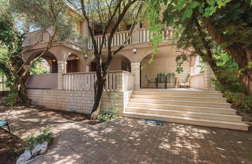 Grebastica Apartment | 2 bedroom lovely apartment in Grebastica