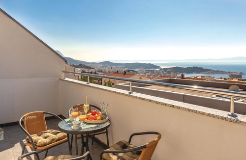 Zelenka Apartment | 2 bedroom lovely apartment in Makarska