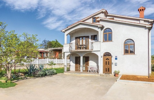 Vrvari Apartment | 2 bedroom lovely apartment in Porec