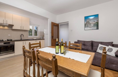 Pag Apartment | 2 bedroom lovely apartment in Pag