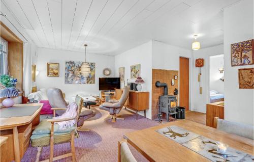 Vejers House | 2 Bedroom Lovely Home In Vejers Strand