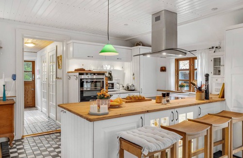Hojslev House | 2 bedroom lovely home in Højslev