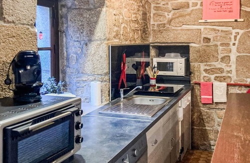 Parigne House | 2 bedroom lovely home in Parigné