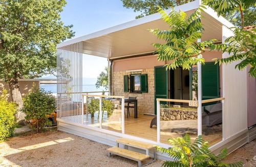 Brzac House | 2 bedroom lovely (sta)caravan in Glavotok