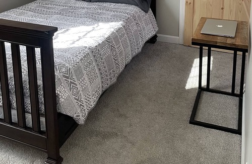 East Greenwich House | 2 bedroom Main Street Getaway