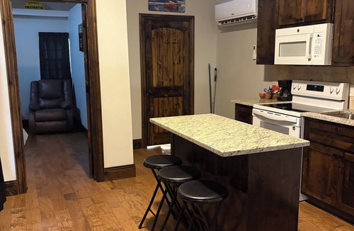 Wichita Falls Cabin | 2 bedroom mini cabin