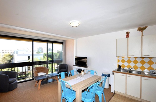Saint-Cyprien Plage Apartment | 2 bedroom nice apartment in Saint-Cyprien Plage