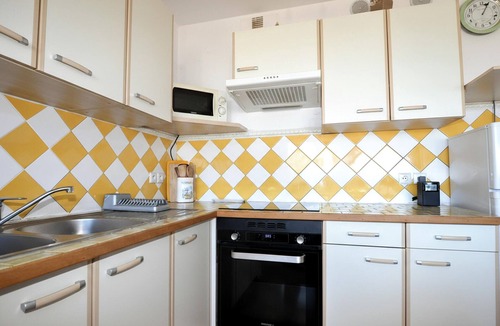 Saint-Cyprien Plage Apartment | 2 bedroom nice apartment in Saint-Cyprien Plage