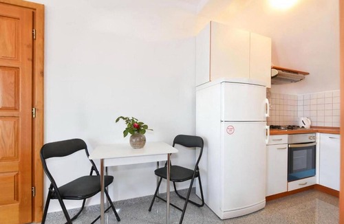 Skradin Apartment | 2 bedroom nice apartment in Dubravice