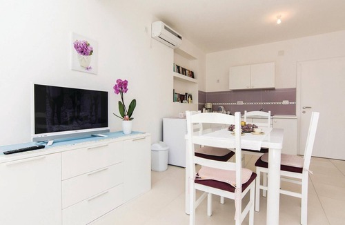 Pakostane Apartment | 2 bedroom nice apartment in Pakostane