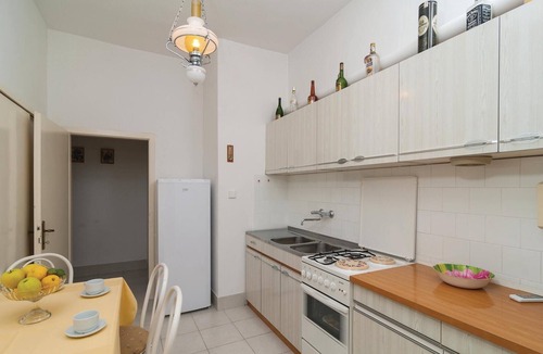 Supetar Apartment | 2 bedroom nice apartment in Supetar