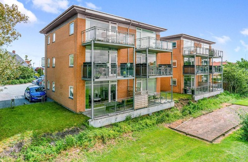 Hejlsminde Apartment | 2 bedroom nice apartment in Hejls