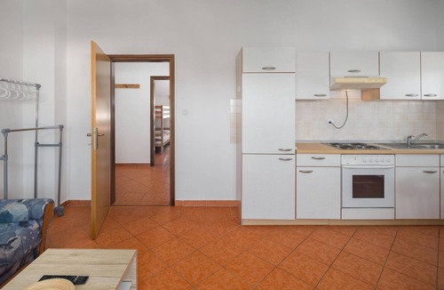 Mugeba Apartment | 2 bedroom nice apartment in Porec