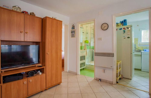 Cres Apartment | 2 bedroom nice apartment in Cres