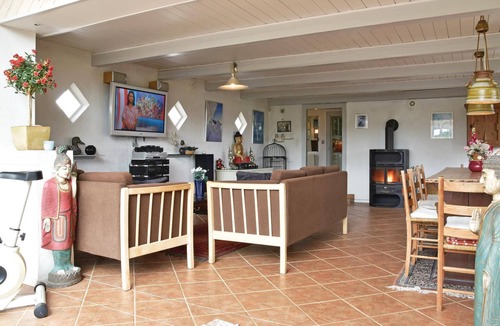 Nørre Lyngvig House | 2 bedroom nice home in Hvide Sande