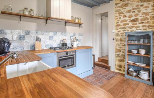 Saint-Simeon House | 2 Bedroom Nice Home In Passais-Villages