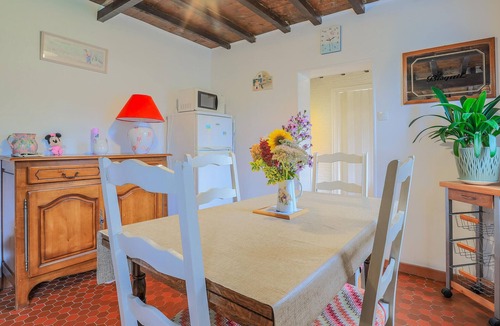 Gueschart House | 2 bedroom nice home in Gueschart