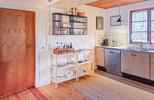 Skiveren House | 2 bedroom nice home in ålbæk