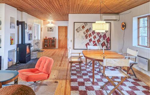 Skiveren House | 2 Bedroom Nice Home In Ålbæk