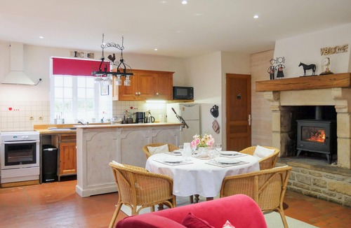 Auxais House | 2 bedroom nice home in Auxais