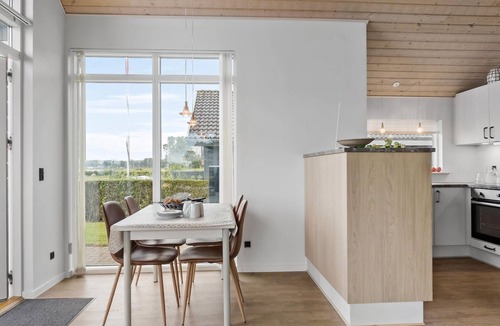 Bjert House | 2 bedroom nice home in Bjert
