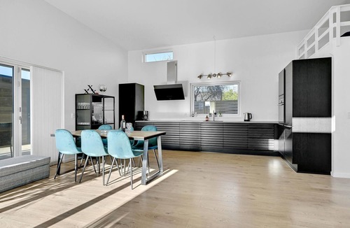 Hvidovre Municipality House | 2 bedroom nice home in Hvidovre