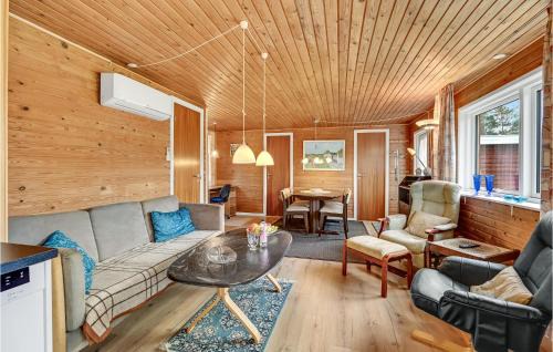 Farvang House | 2 Bedroom Nice Home In Fårvang