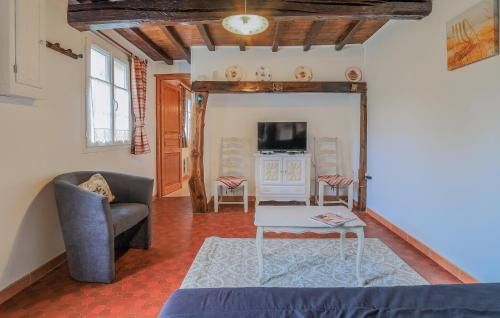 Gueschart House | 2 Bedroom Nice Home In Gueschart