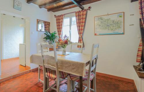 Gueschart House | 2 Bedroom Nice Home In Gueschart