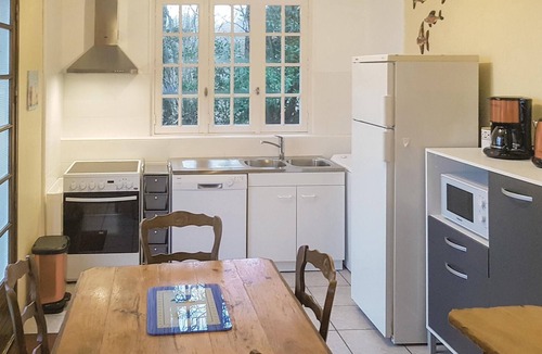 Locronan House | 2 bedroom nice home in Locronan
